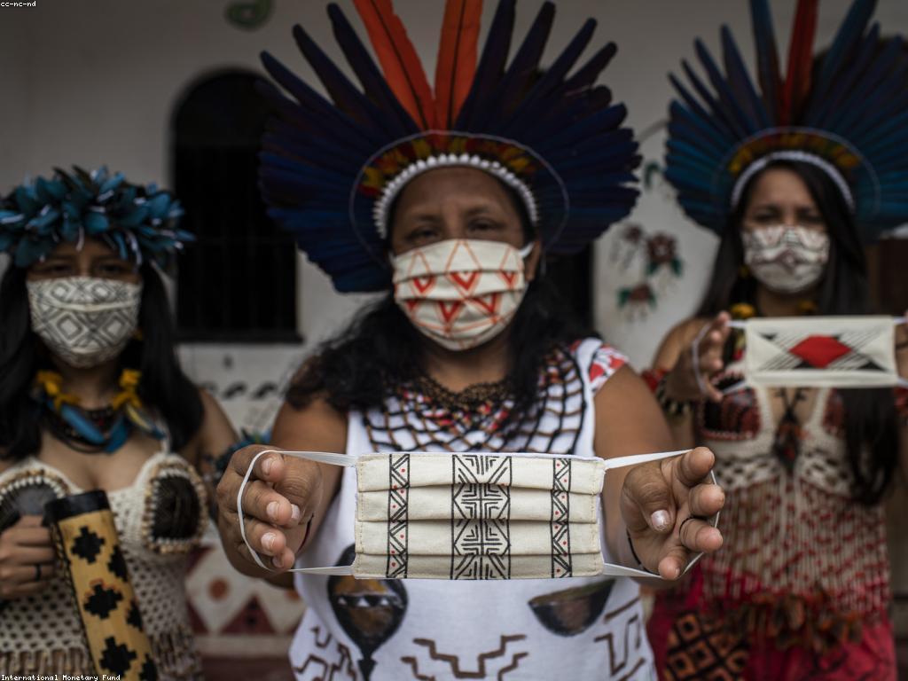 យុទ្ធសាស្ត្រការបង្រៀនទំនាក់ទំនងល្អសម្រាប់អ្នកចំណូល