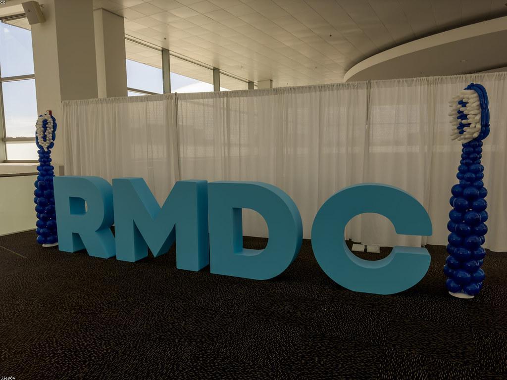 រឿងរ៉ាវជោគជ័យក្នុងអាជីវកម្ម